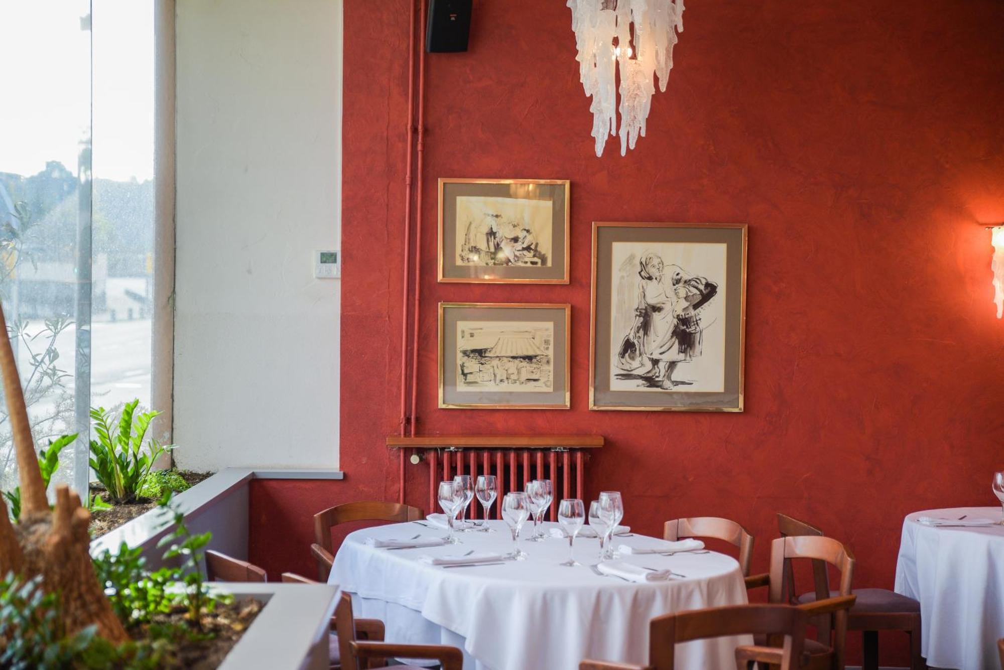 Hotel Robert La Pobla de Claramunt Экстерьер фото